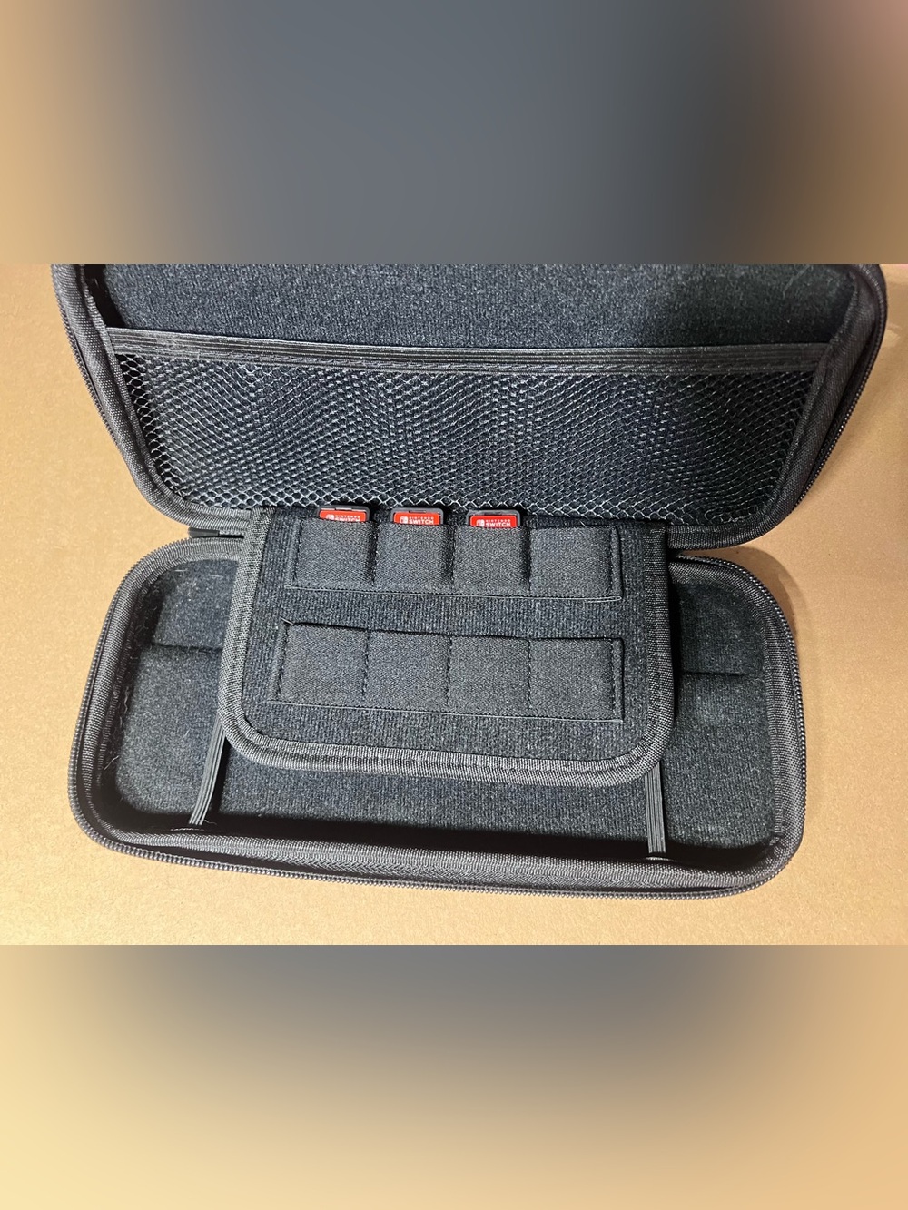 Nintendo Switch Console - Picture 9 of 9
